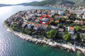 Apartments by the sea Seget Vranjica, Trogir - 978